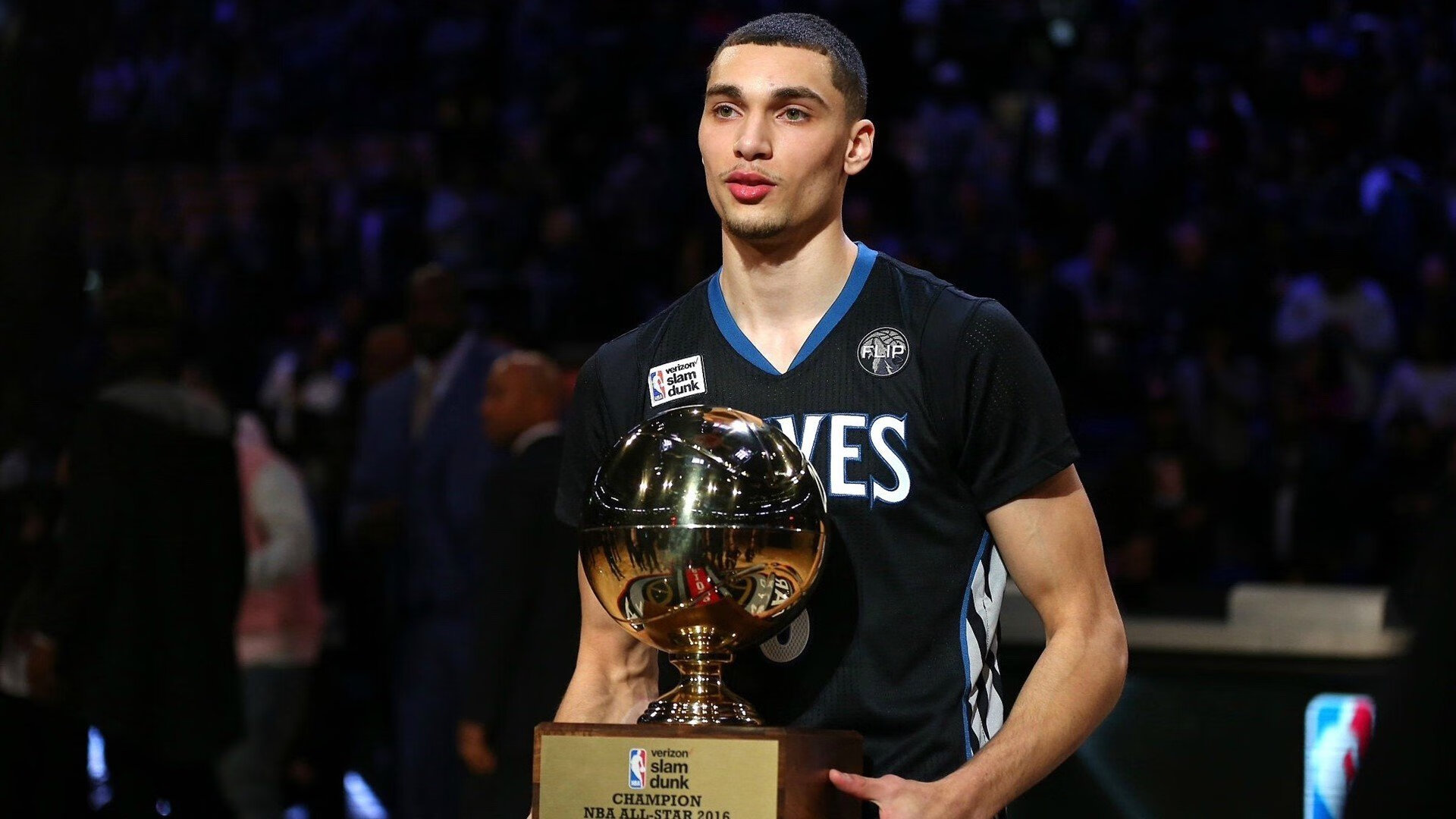 佩雷兹状态火热独挑大梁，梅赛德斯力克红牛二队展露复苏锋芒